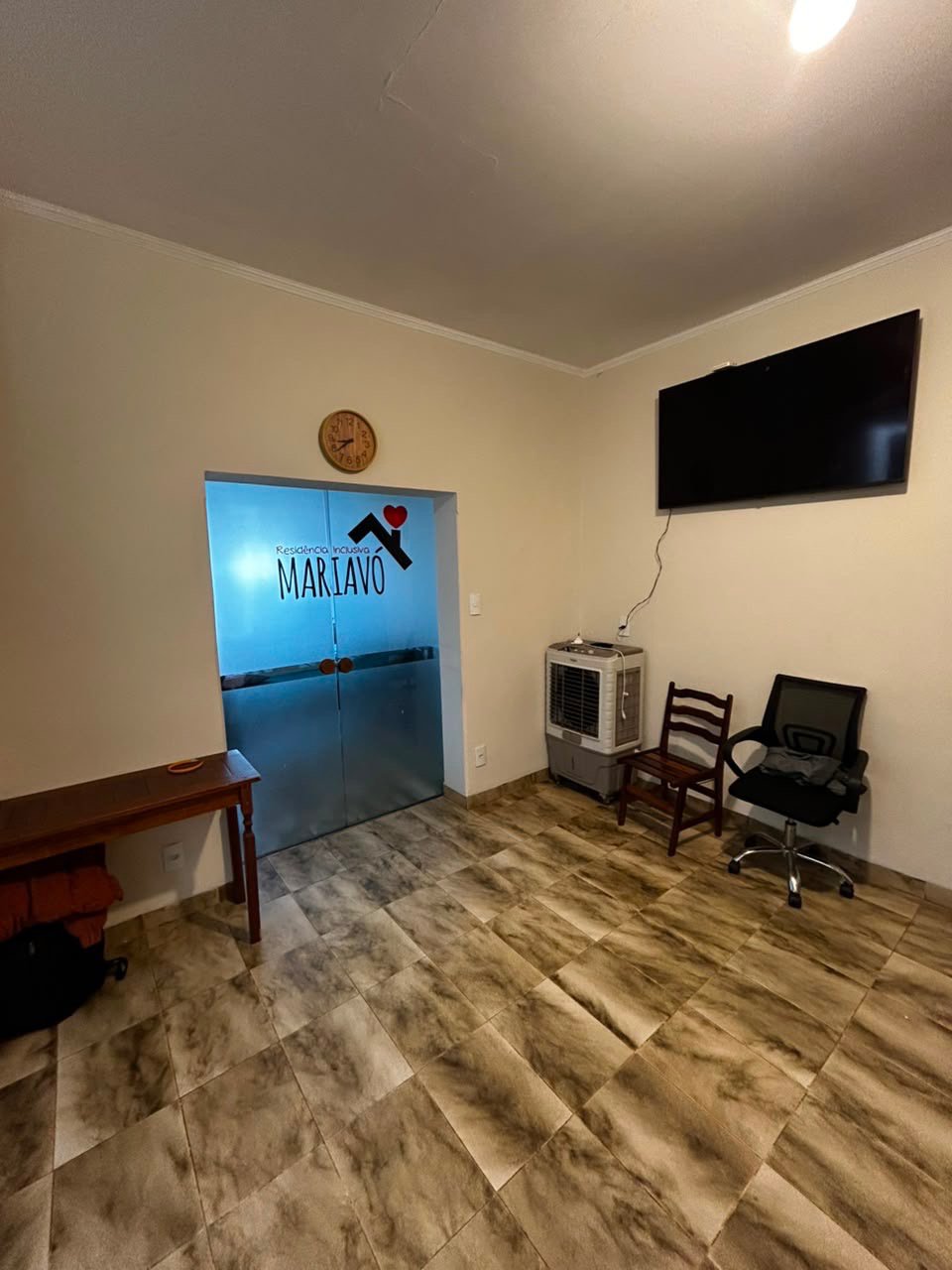 Casa à venda com 3 quartos, sendo 1 suíte,  em Vila Nova, Três Lagoas, MS