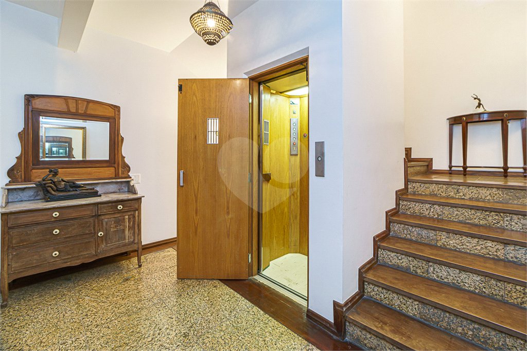 Casa à venda com 5 suítes em Jardim Morumbi, São Paulo, SP