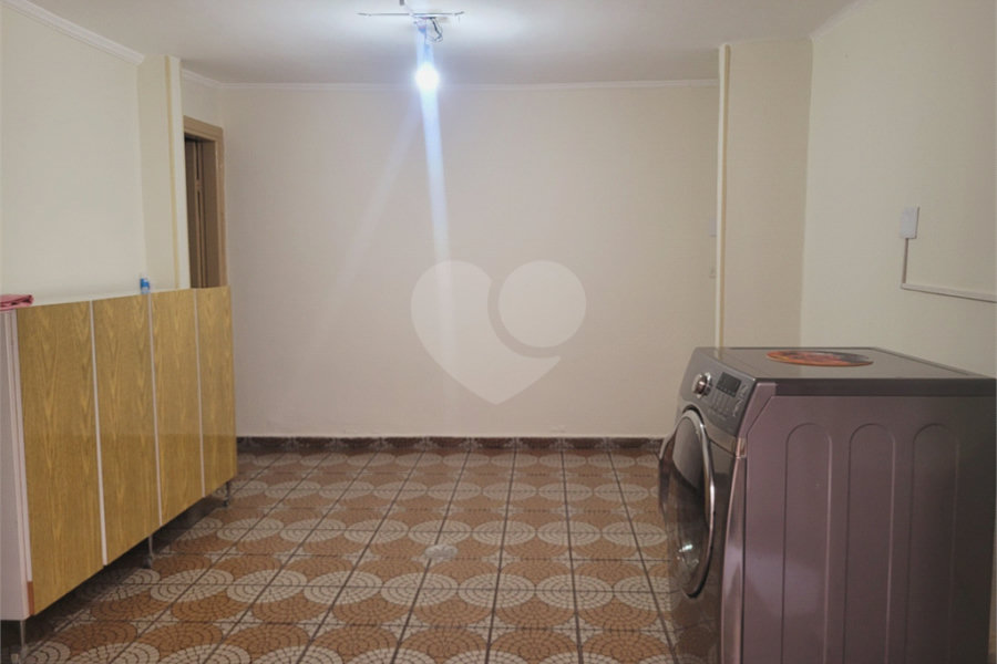 Sobrado à venda ou para alugar com 4 quartos, sendo 1 suíte, em Vila Gustavo, São Paulo, SP