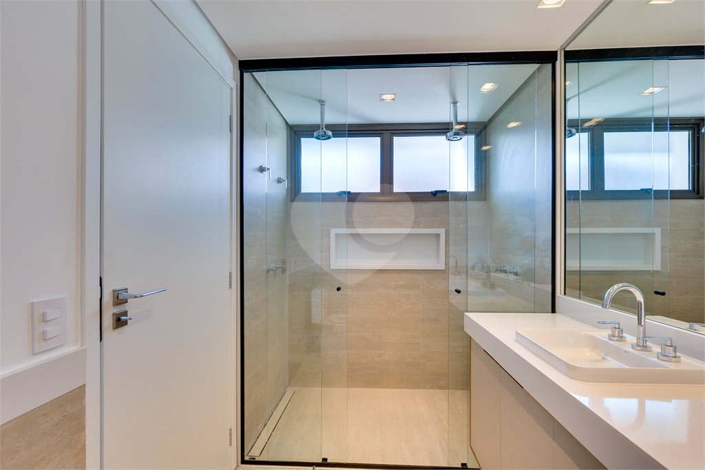 Casa à venda ou para alugar com 4 suítes no condomínio Residencial Vista 908, São Paulo - SP