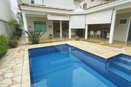 Casa à venda com 4 quartos, sendo 3 suítes,  no condomínio Residencial Tivoli Park, Sorocaba - SP