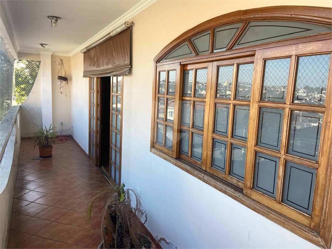 Sobrado à venda com 3 quartos, sendo 1 suíte,  em Jardim Selma Helena, Poá, SP