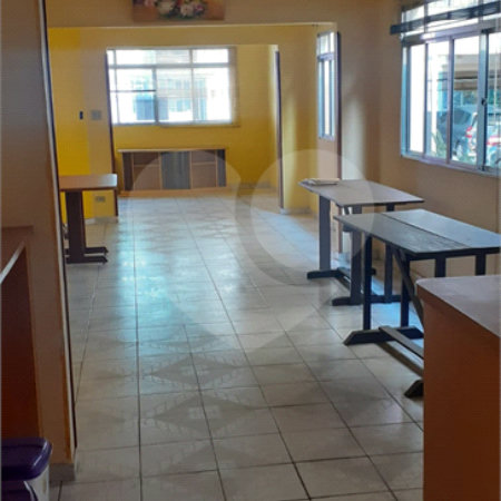 Casa à venda ou para alugar com 2 quartos, sendo 1 suíte,  no Centro, Mogi das Cruzes, SP