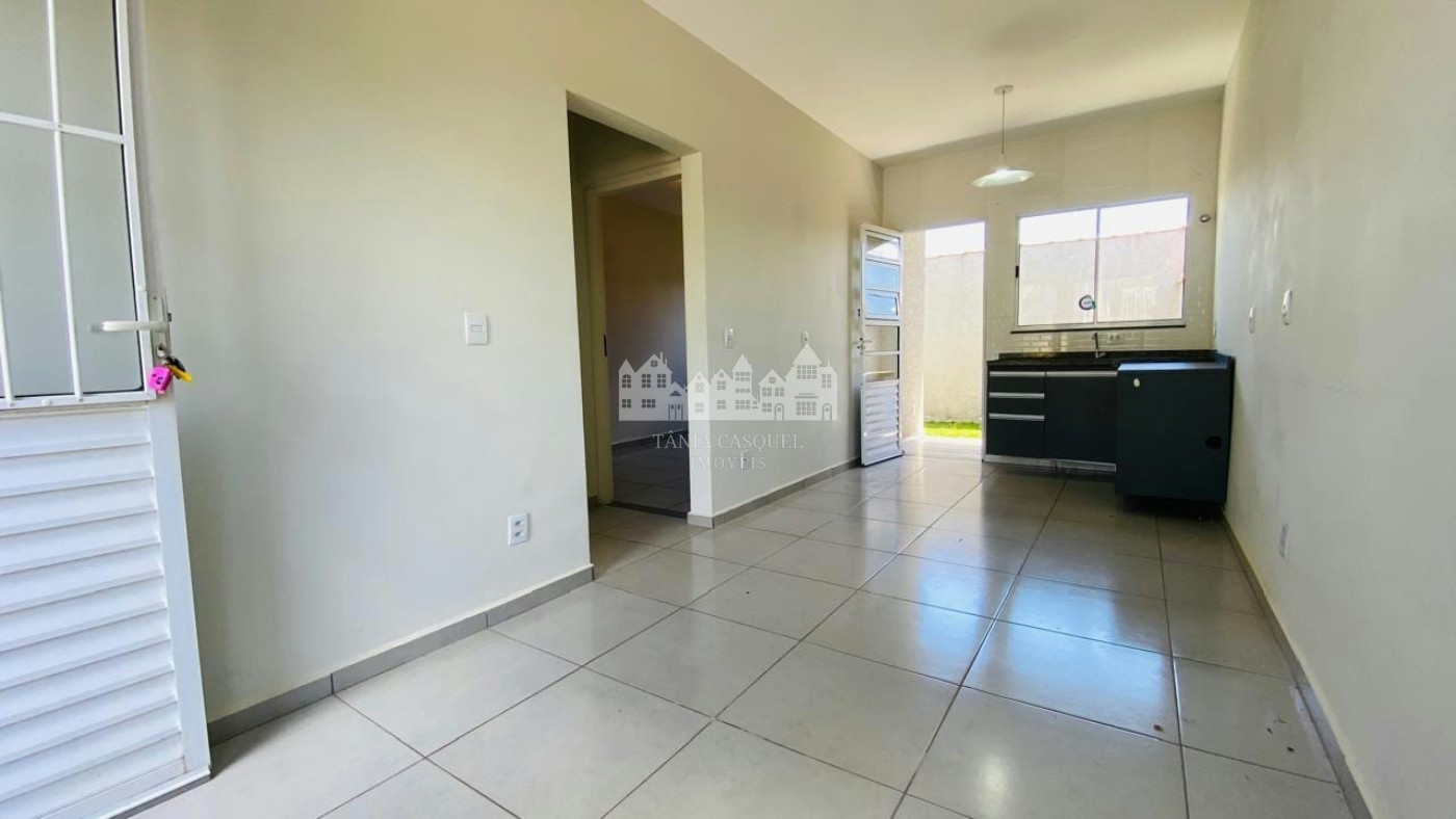 Casa à venda com 2 quartos no condomínio Residencial Vida Nova I, Atibaia - SP