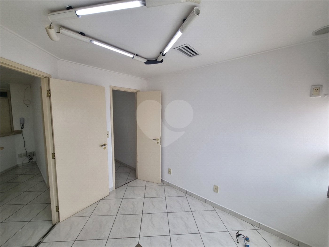 Sala à venda no Centro, Campinas, SP