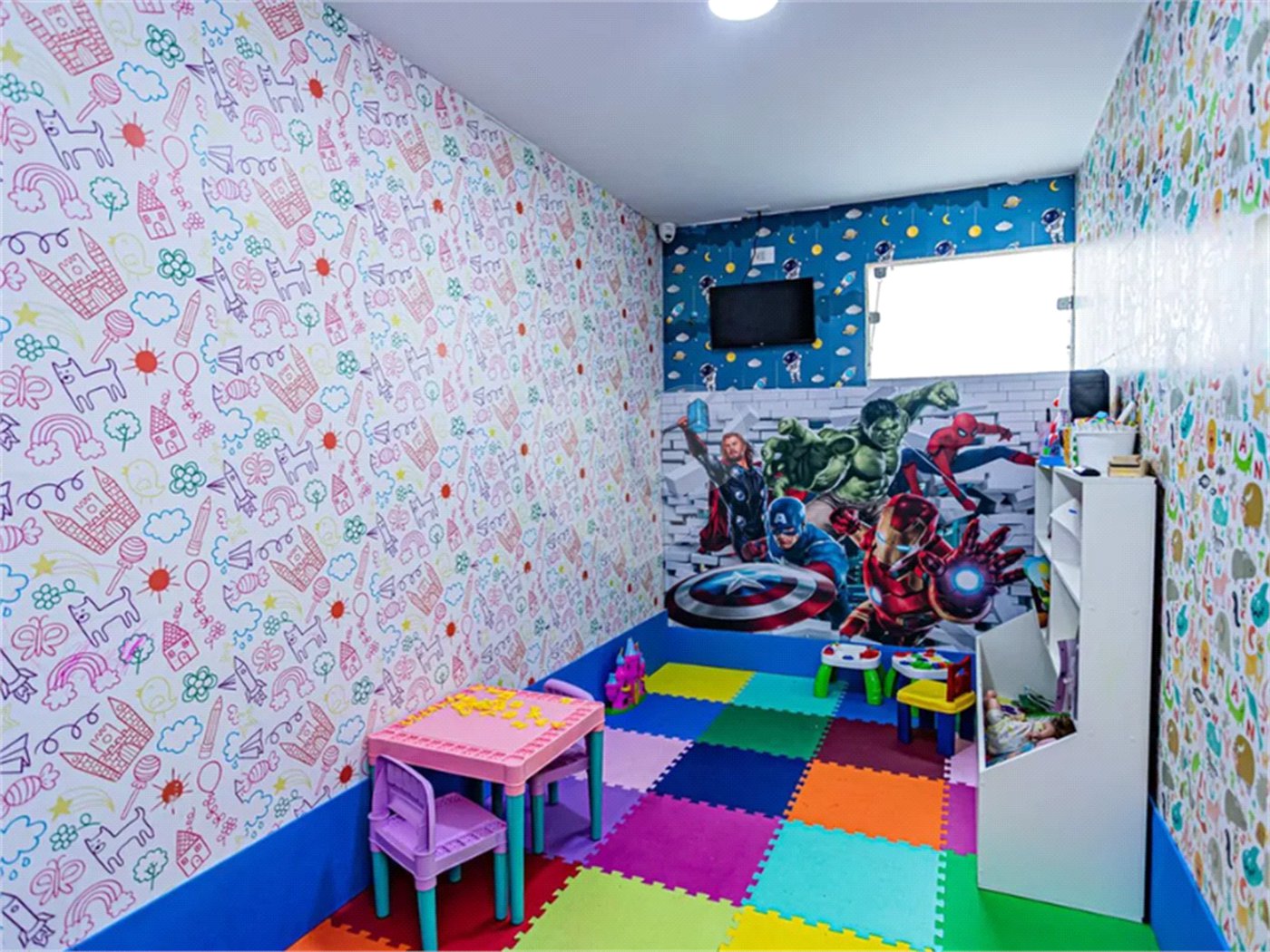 Apartamento à venda com 2 quartos em Jardim Íris, São Paulo, SP