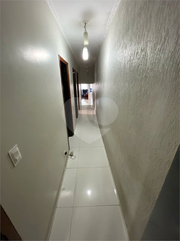 Casa à venda com 3 quartos, sendo 1 suíte, em Vila Júlia, Poá, SP