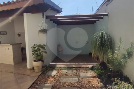 Casa à venda com 3 quartos, sendo 1 suíte, em Jardim Panorama, Valinhos, SP