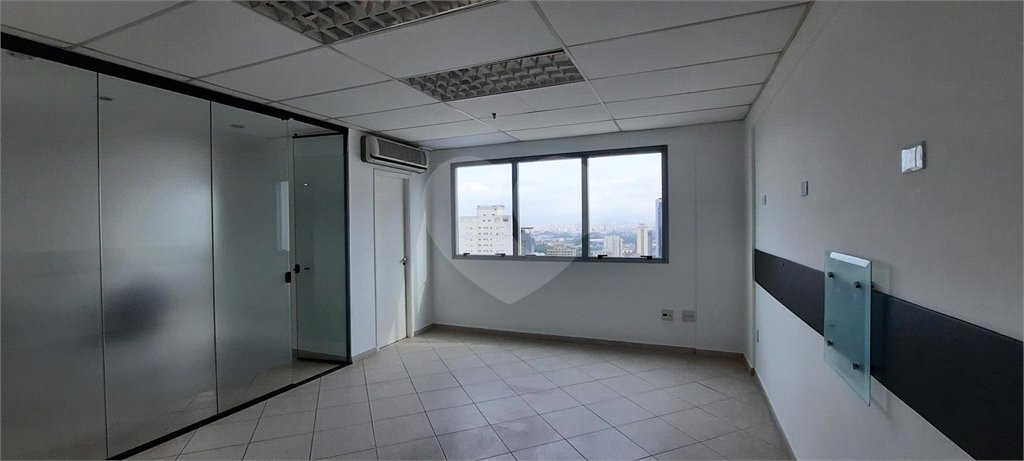 Sala à venda em Santana, São Paulo, SP