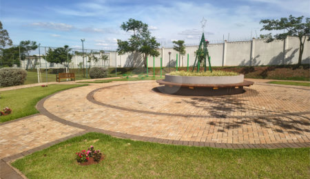 Terreno à venda no condomínio Riviera Village Cravinhos, Cravinhos - SP