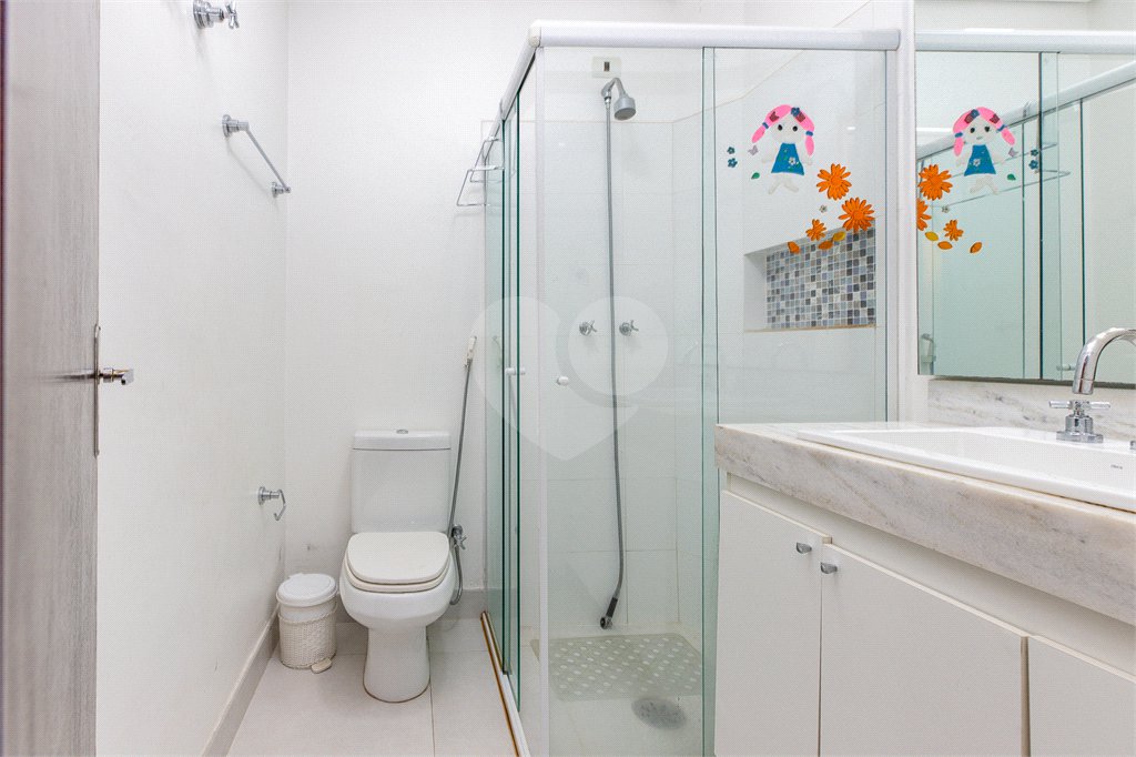 Casa Térrea à venda com 5 quartos, sendo 3 suítes, em Jardim Marajoara, São Paulo, SP
