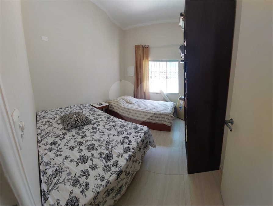Casa Térrea à venda com 3 quartos em Vila São Paulo, Mongaguá, SP