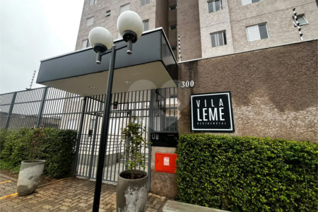 Apartamento à venda com 2 quartos em Vila Asem, Itapetininga, SP