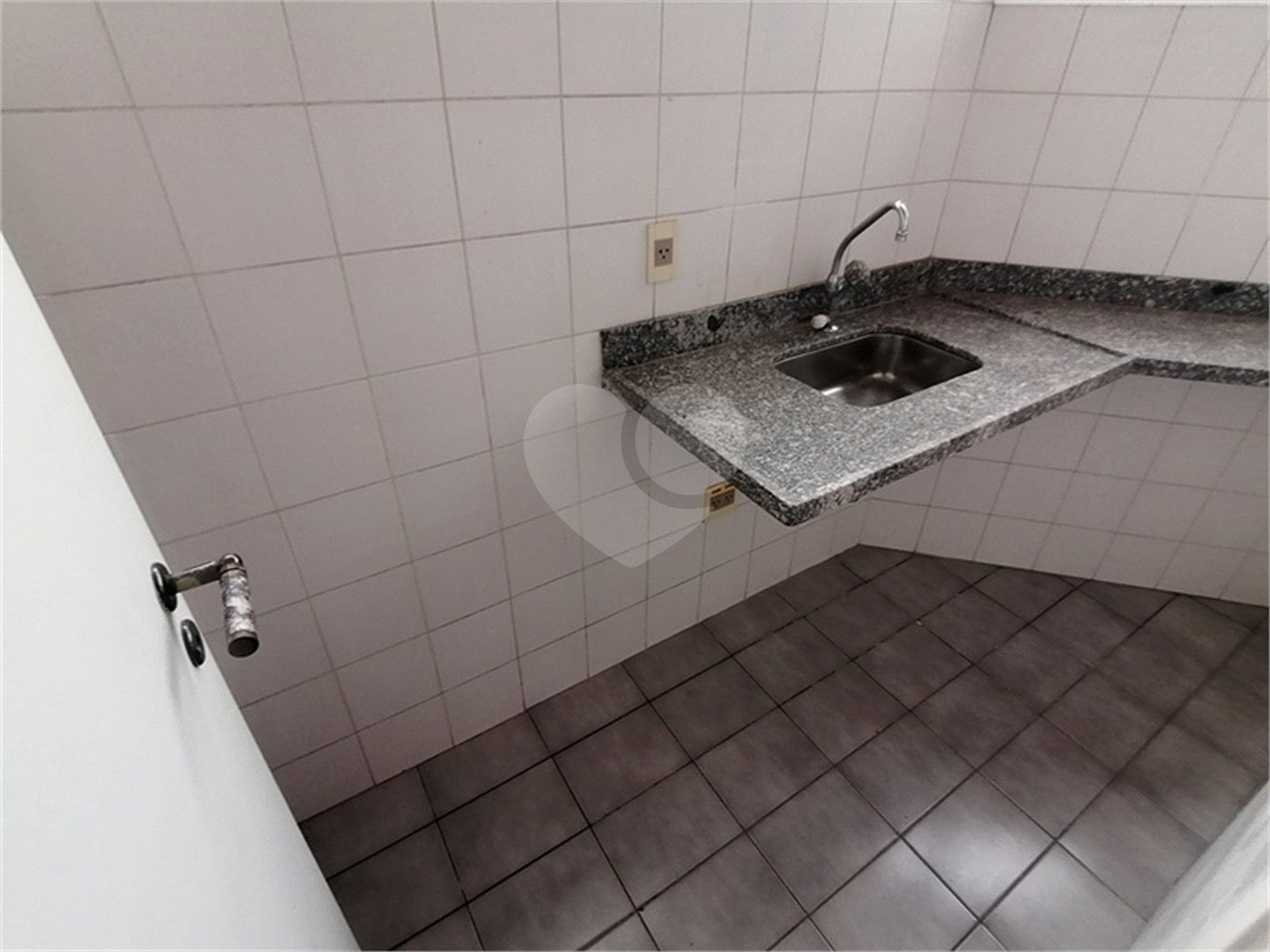 CONJUNTO COMERCIAL 85m2 VENDA/LOCAÇÃO CENTRO DE CAMPINAS