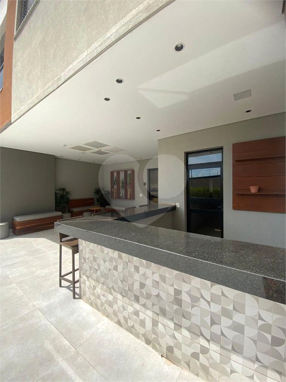Apartamento à venda com 3 quartos, sendo 1 suíte,  em Vila Santana, Araraquara, SP