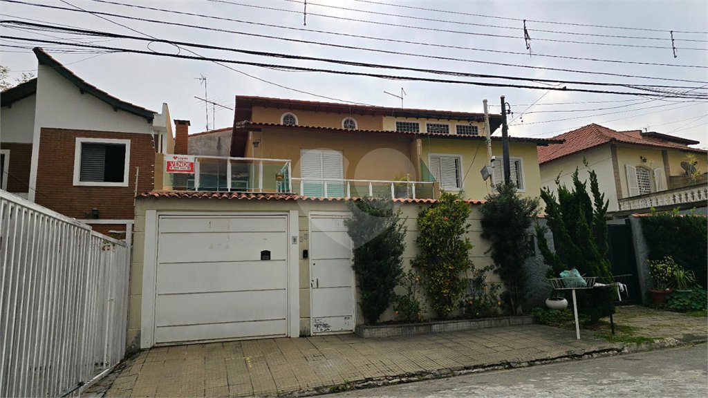 Sobrado à venda com 2 suítes em Jardim Pinheiros, São Paulo, SP