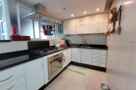 Apartamento à venda com 3 quartos, sendo 1 suíte, em Perdizes, São Paulo, SP