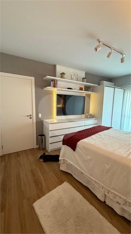 Apartamento à venda com 3 quartos, sendo 1 suíte, em Pitangueiras, Guarujá, SP