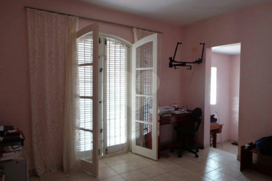 Sobrado à venda com 3 quartos, sendo 1 suíte, em Vila Nova Cachoeirinha, São Paulo, SP