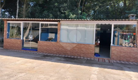 Chácara à venda com 4 quartos, sendo 2 suítes,  em Taiaçupeba, Mogi das Cruzes, SP