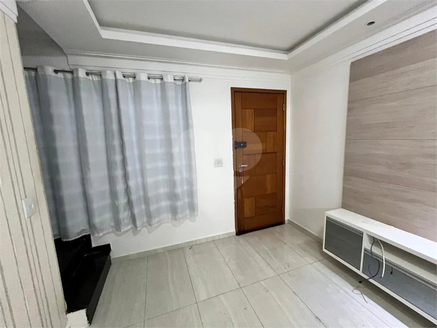 SOBRADO PARA VENDA EM CONDOMINIO FECHADO NA CASA VERDE.