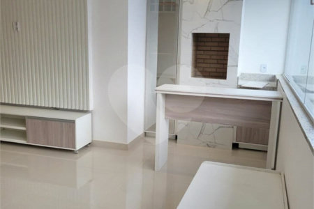 Apartamento para alugar com 2 quartos em Miguel Couto, Cabo Frio, RJ