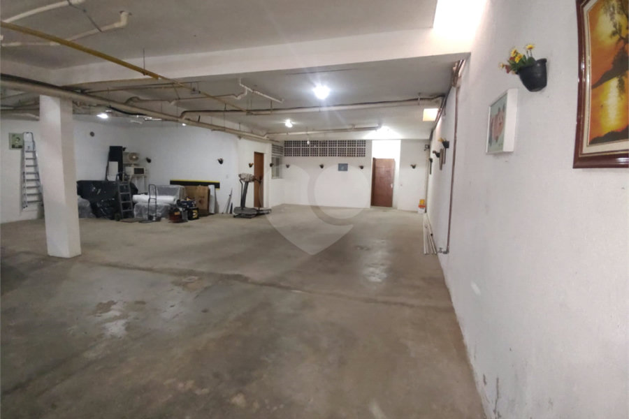 Casa à venda com 3 suítes no condomínio Morada das Hortênsias, São Paulo - SP