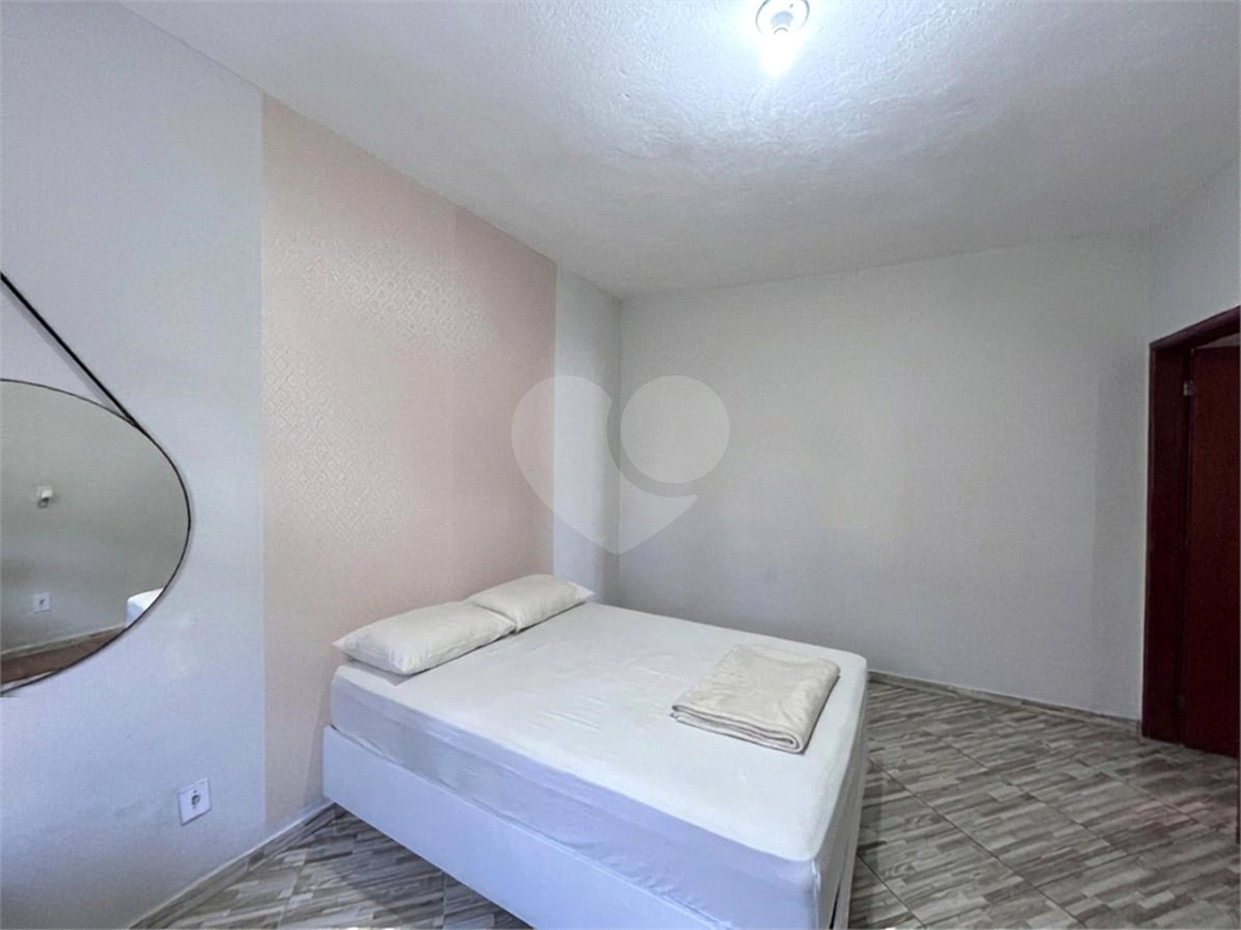 Casa à venda com 2 quartos em Jardim Thomaz Guedes, Tatuí, SP
