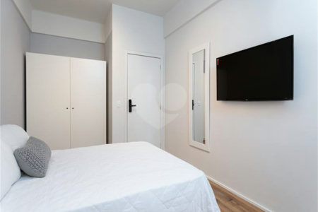 Apartamento à venda com 4 quartos, sendo 1 suíte, em Pinheiros, São Paulo, SP
