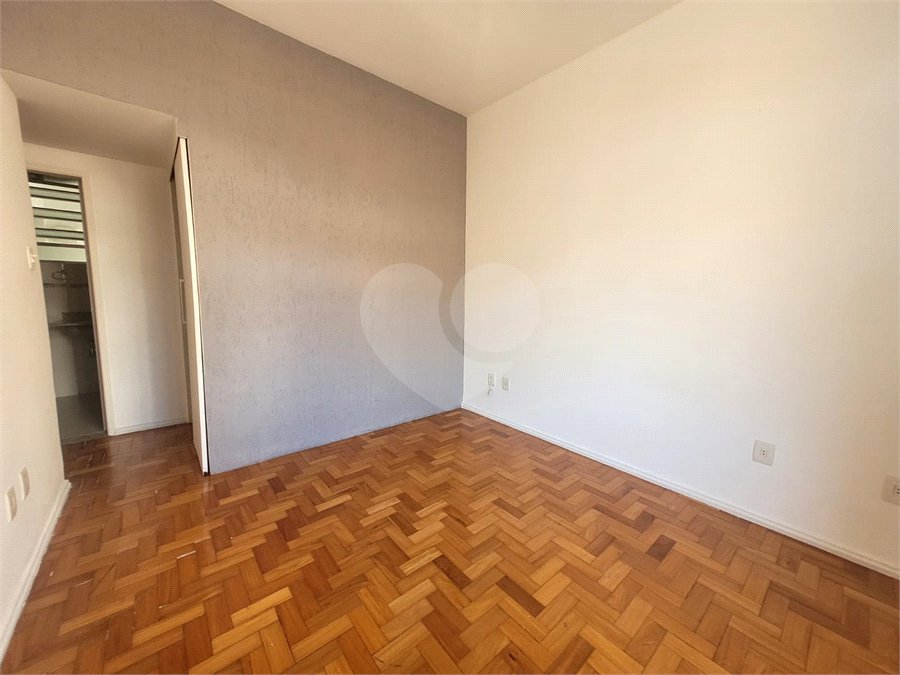 Apartamento à venda com 3 quartos, sendo 1 suíte, em Tijuca, Rio de Janeiro, RJ