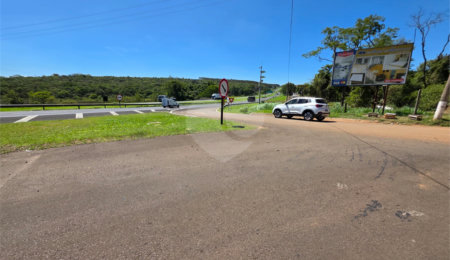 Terreno à venda em Jardim São João Batista, São Carlos, SP