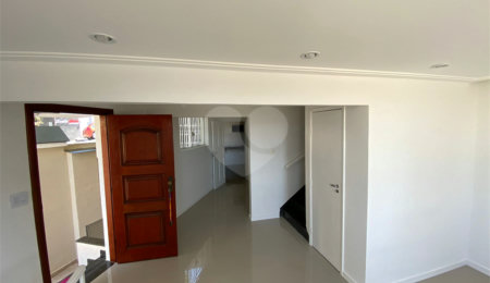 Sobrado à venda com 3 suítes em Vila Ester (zona Norte), São Paulo, SP