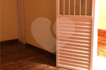 Casa à venda com 8 quartos no condomínio Quaresmeira, Suzano - SP