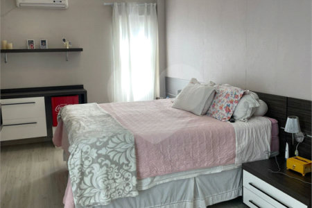 Casa à venda com 4 suítes no condomínio Aruã Lagos, Mogi das Cruzes - SP