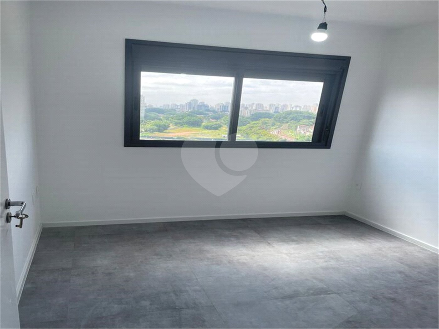Apartamento à venda com 2 quartos, sendo 1 suíte,  em Vila Anastácio, São Paulo, SP