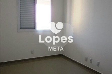 Apartamento à venda com 3 quartos, sendo 1 suíte, em Parque Residencial Aquarius, São José dos Campos, SP