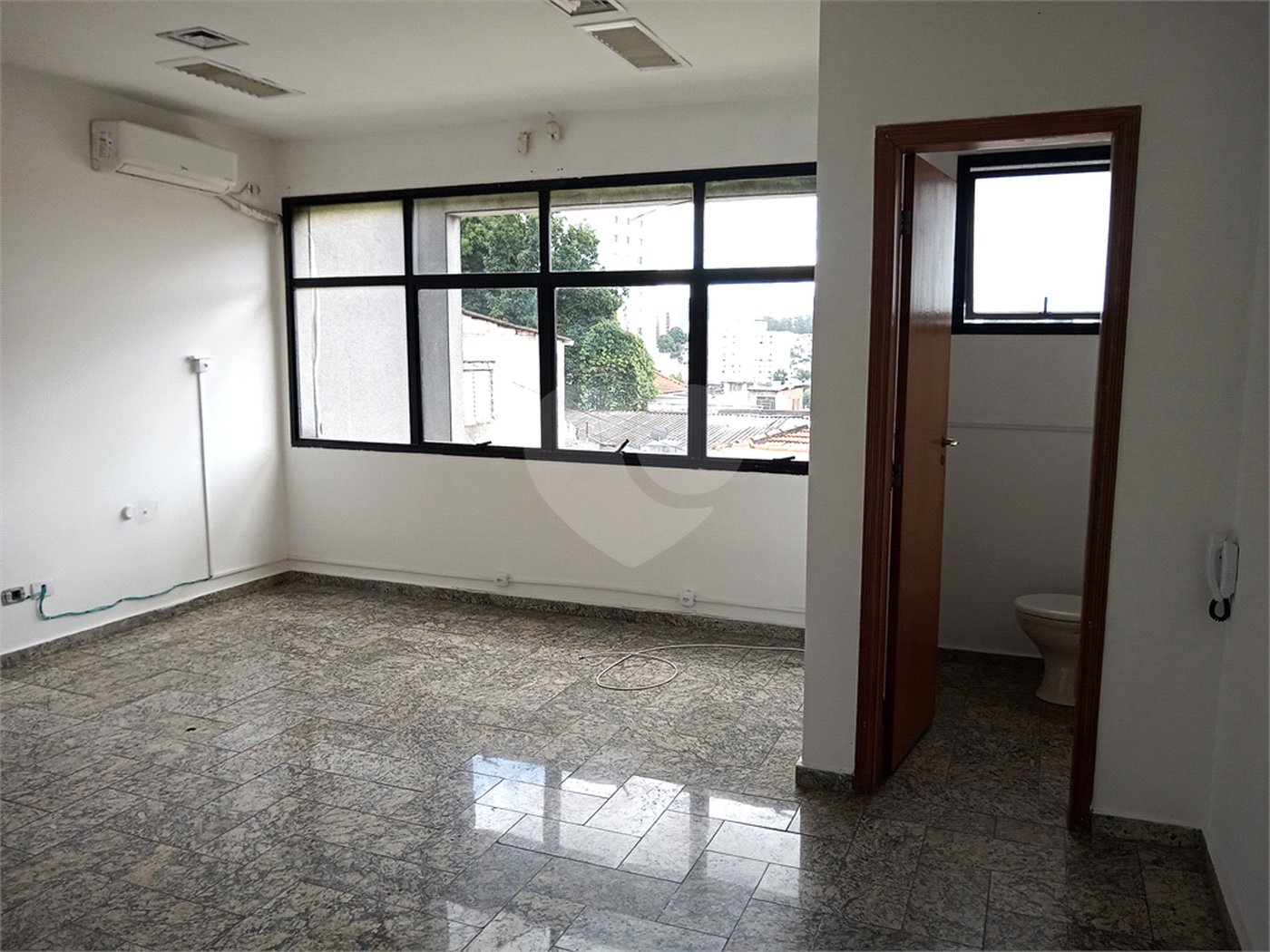 Prédio à venda em Santana, São Paulo, SP