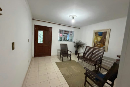 Casa Térrea à venda com 9 quartos, sendo 2 suítes, no condomínio Seranila, Monte Mor - SP