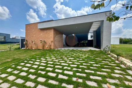 Casa à venda com 3 suítes no condomínio Alphaville Castello Itu, Itu - SP