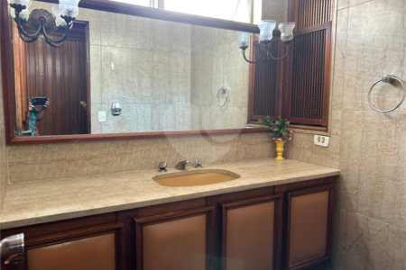 Apartamento à venda com 4 quartos, sendo 2 suítes, em Tijuca, Rio de Janeiro, RJ