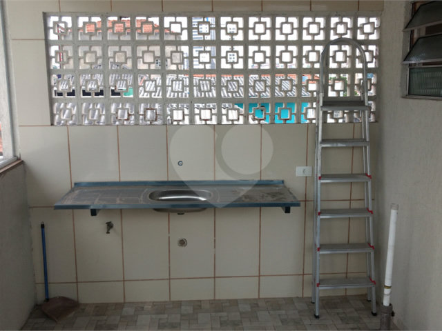 Sobrado à venda com 3 quartos, sendo 1 suíte,  em Parada Inglesa, São Paulo, SP