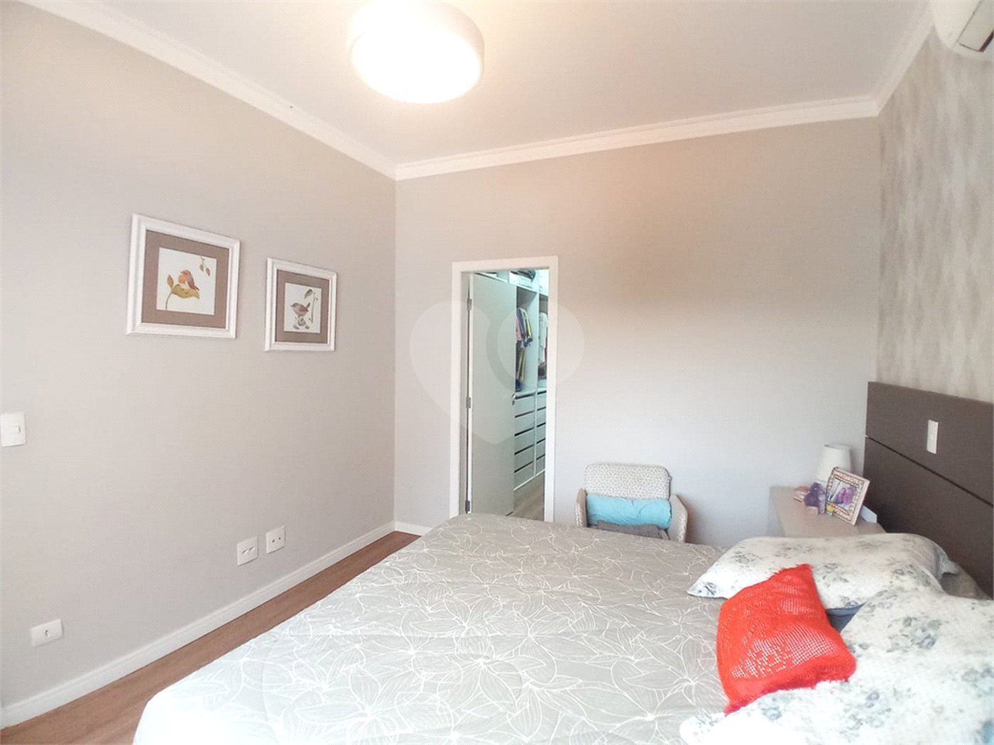 Casa Térrea à venda com 3 quartos, sendo 2 suítes, em Água Fria, São Paulo, SP