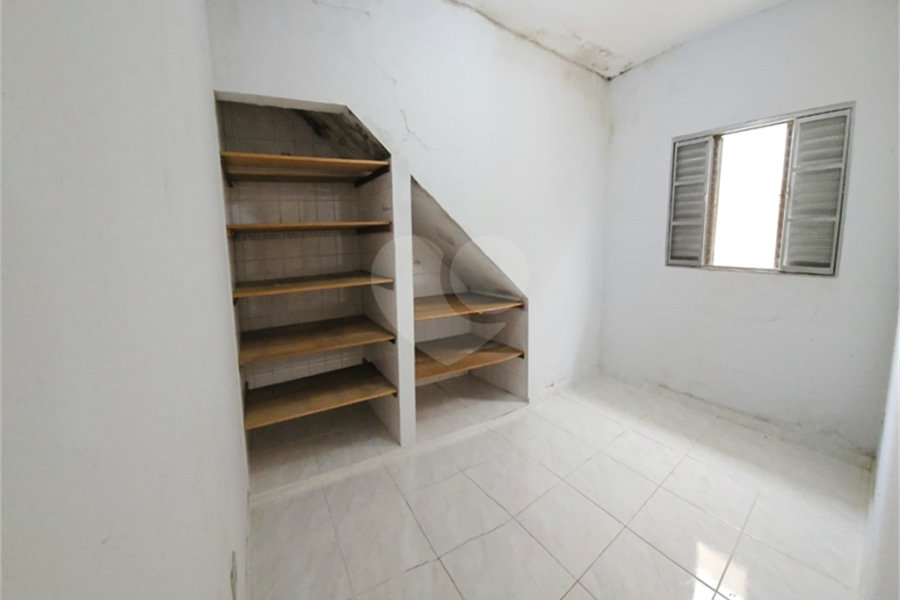 Casa à venda com 4 quartos, sendo 1 suíte, em Jaguara, São Paulo, SP