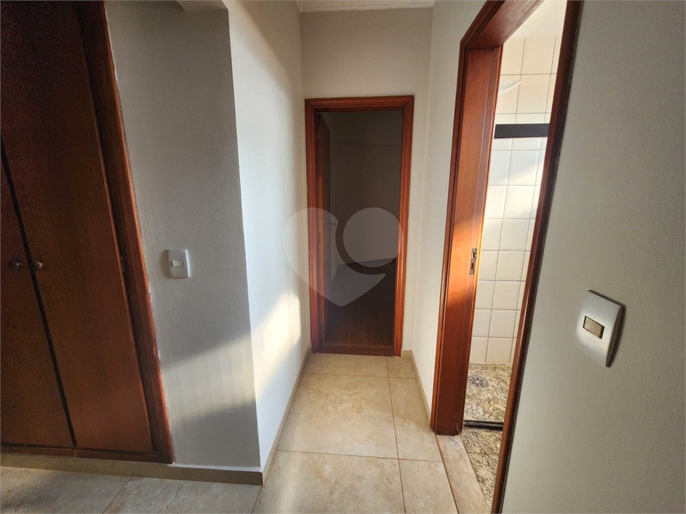 Apartamento à venda com 4 quartos, sendo 2 suítes, no Centro, Araraquara, SP