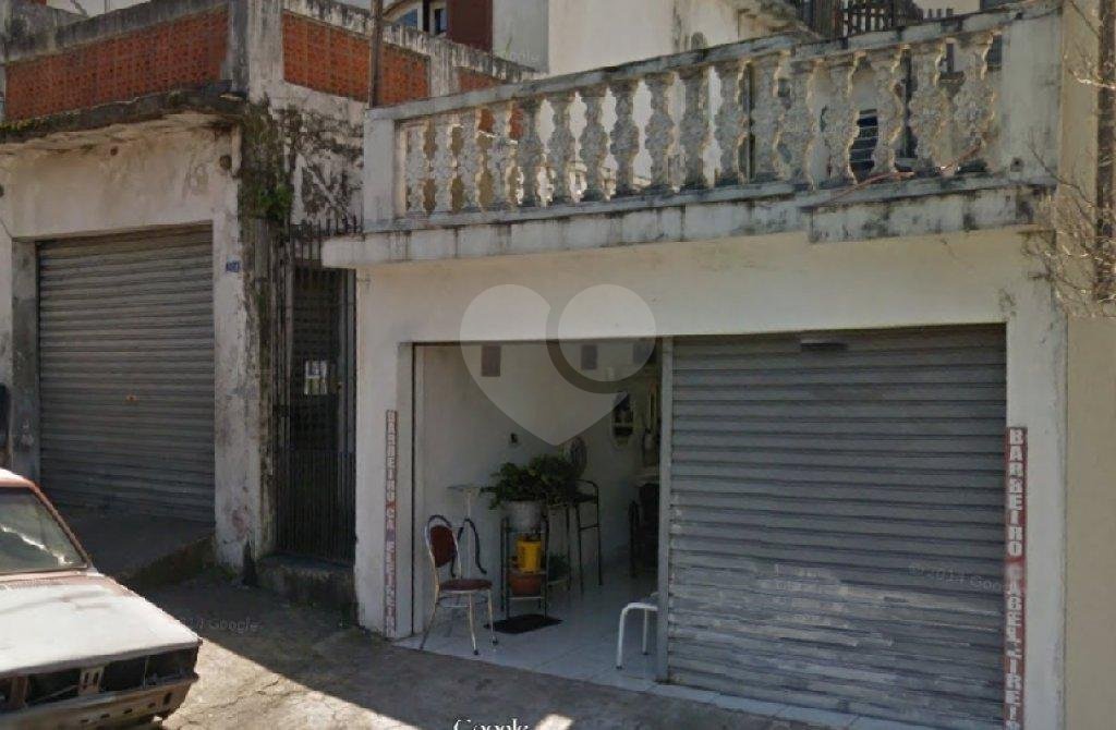 Casa à venda com 4 quartos, sendo 2 suítes,  em Horto Florestal, São Paulo, SP