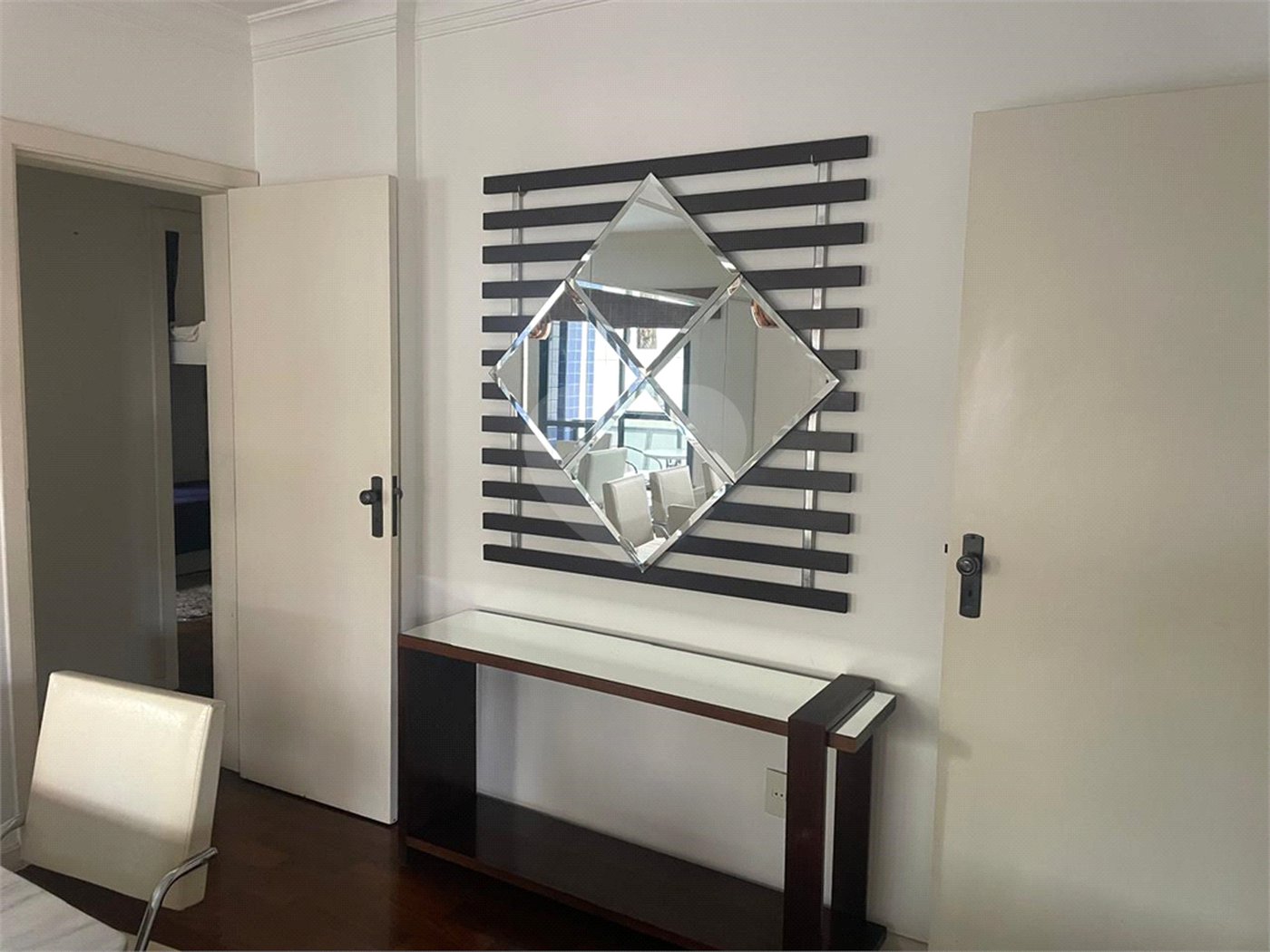 Apartamento à venda com 3 quartos, sendo 1 suíte, em Morumbi, São Paulo, SP