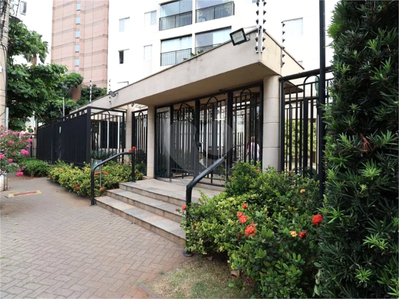 Apartamento à venda ou para alugar com 2 quartos, sendo 1 suíte, em Barra Funda, São Paulo, SP