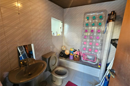 Sobrado à venda com 4 quartos, sendo 2 suítes, em Interlagos, São Paulo, SP