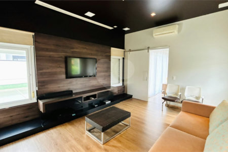 Casa à venda com 4 suítes no condomínio Dos Lagos, Itupeva - SP