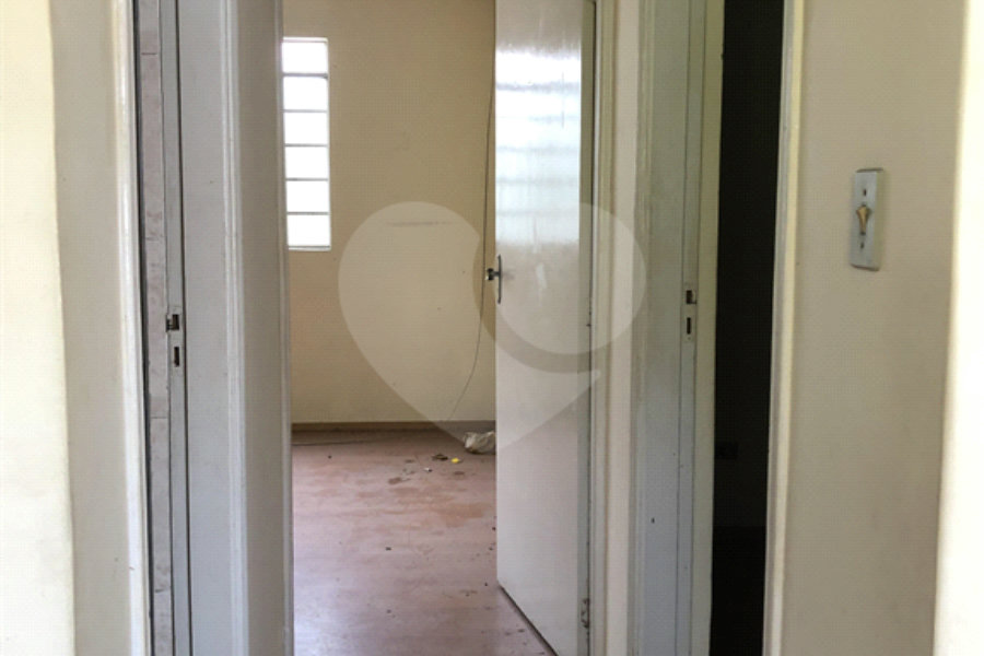 Casa Térrea à venda com 3 quartos, sendo 2 suítes, em Horto Florestal, São Paulo, SP